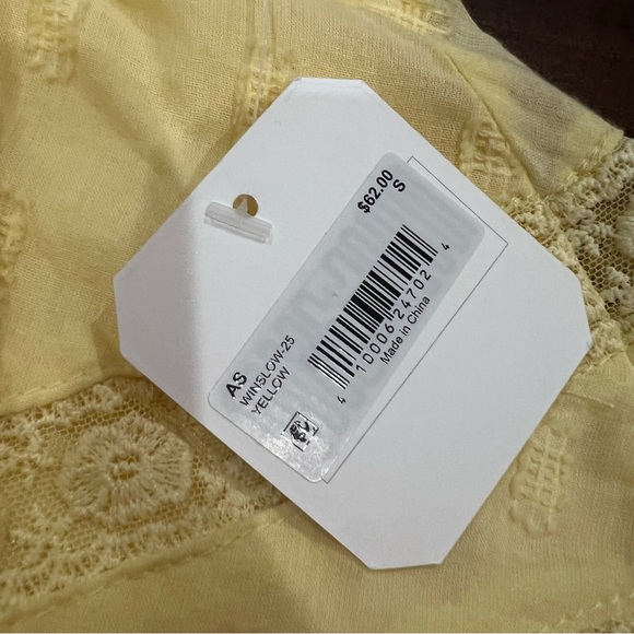 Butter yellow shorts alterd state small - Picture 2 of 4